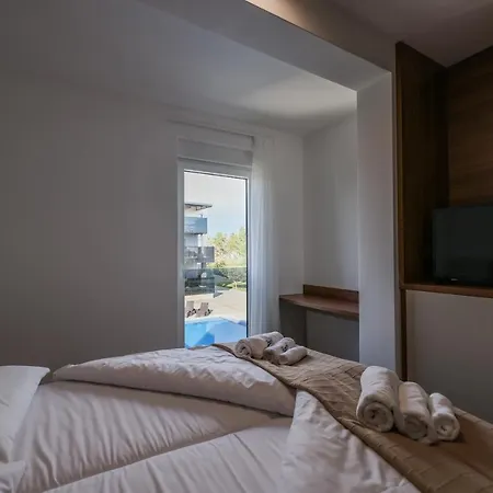 Mirakul Ii. Apartment