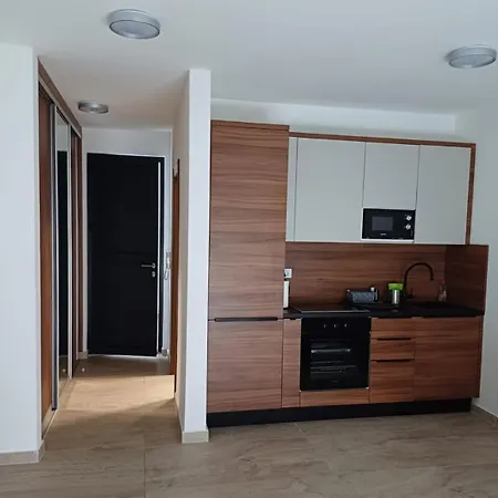 Mirakul Ii. Apartmán *