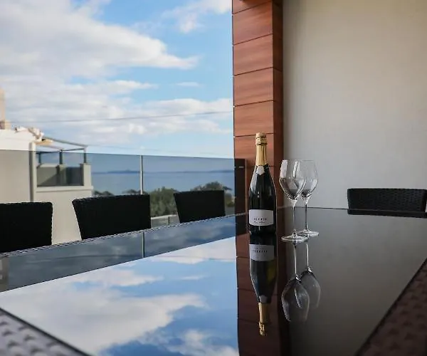 Διαμέρισμα Mirakul Ii.