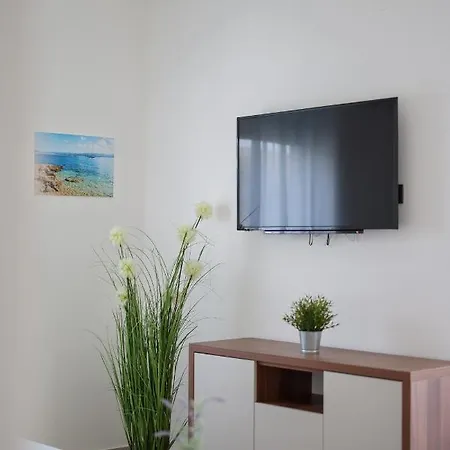 Mirakul Ii. Apartment