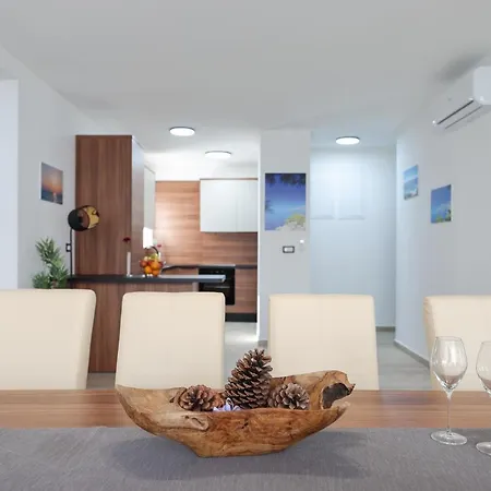 Mirakul Ii. Apartment