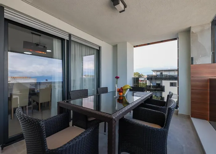 Appartamento Mirakul Ii. Vir