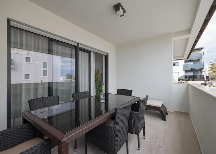 Mirakul Ii. Apartman