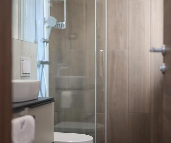 Mirakul Ii. Lägenhet