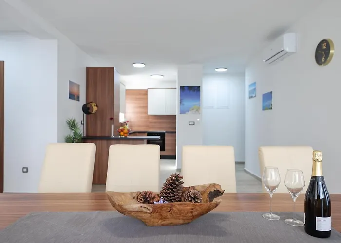 Mirakul Ii. Apartman