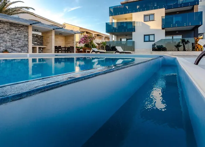 Lägenhet Mirakul Ii. *