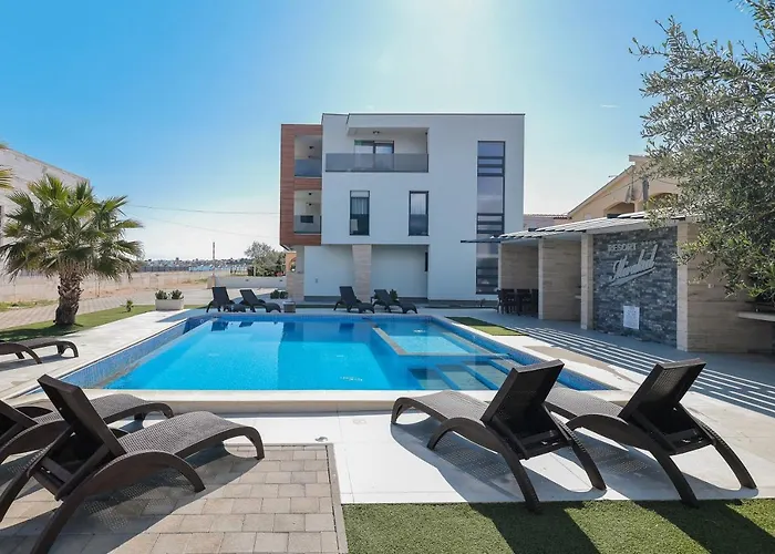 Mirakul Ii. Apartman